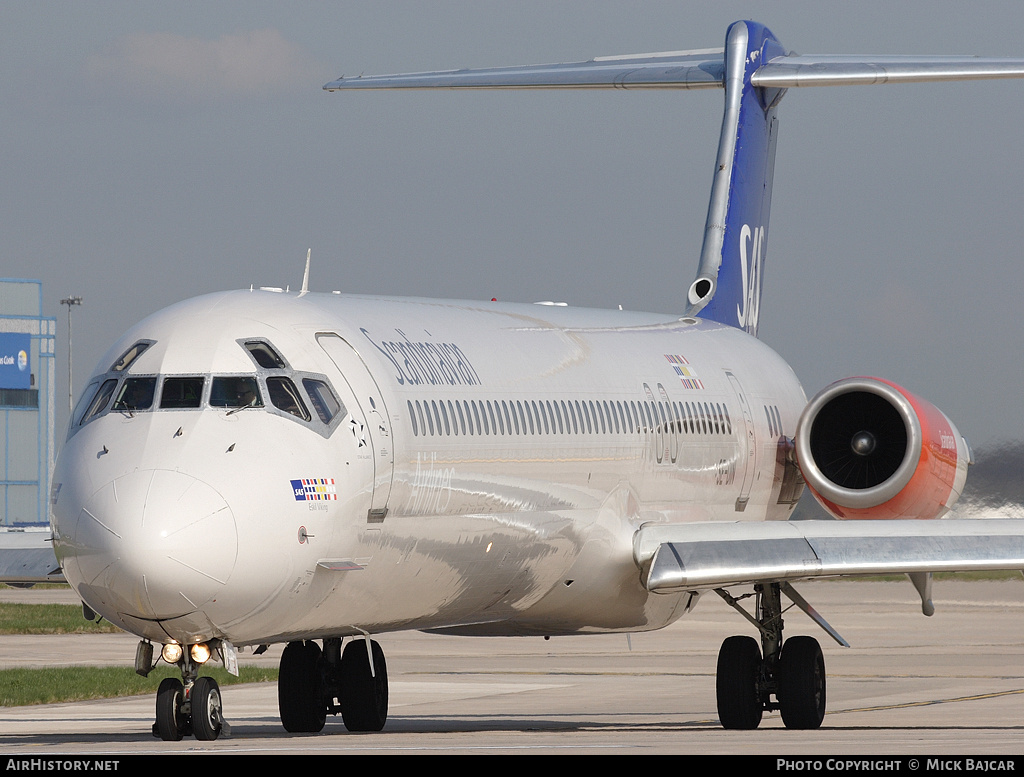 Aircraft Photo of SE-DIN | McDonnell Douglas MD-82 (DC-9-82) | Scandinavian Airlines - SAS | AirHistory.net #5517