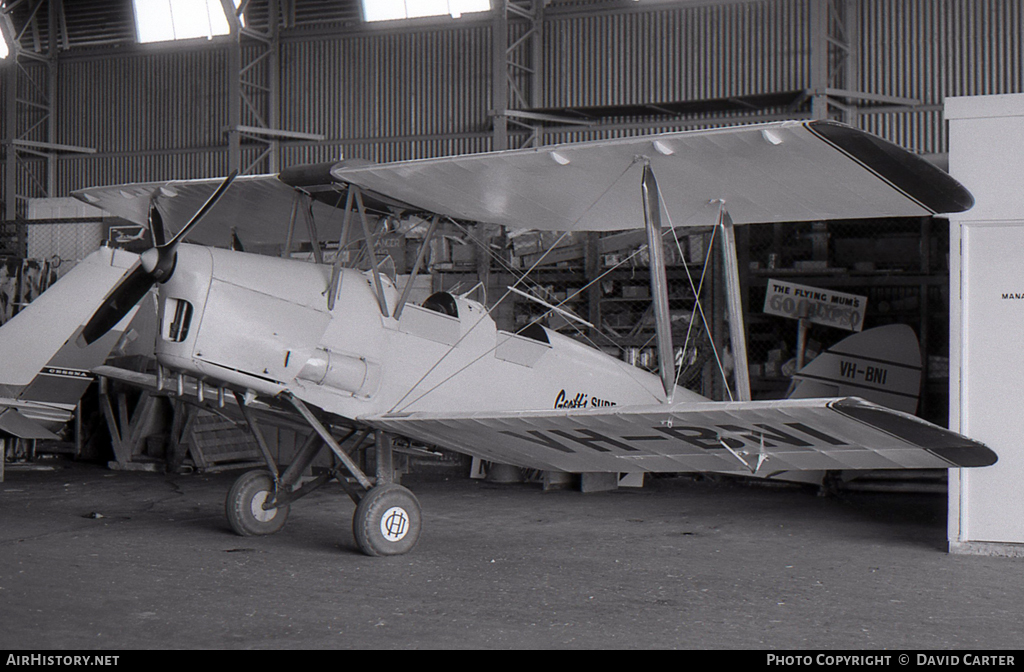 Aircraft Photo of VH-BNI | De Havilland D.H. 82A Tiger Moth | Geoff's Surf Shop | AirHistory.net #5833