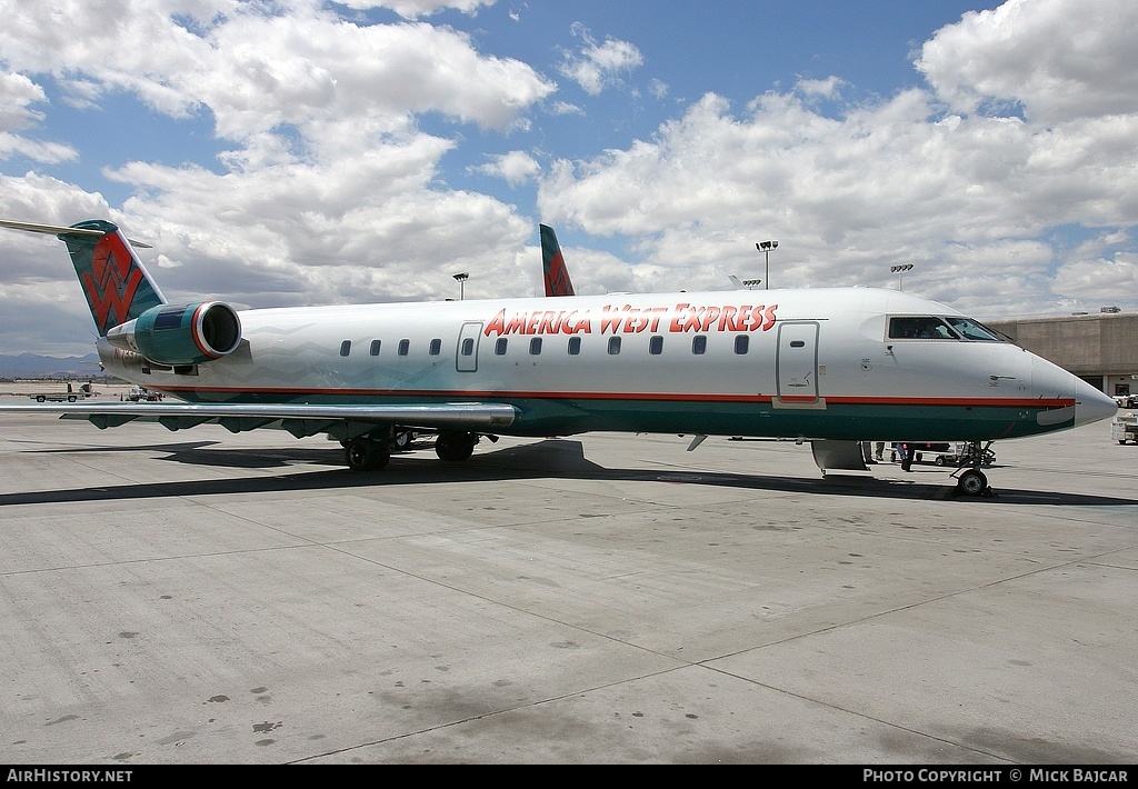 Aircraft Photo of N17337 | Bombardier CRJ-200LR (CL-600-2B19) | America West Express | AirHistory.net #5906