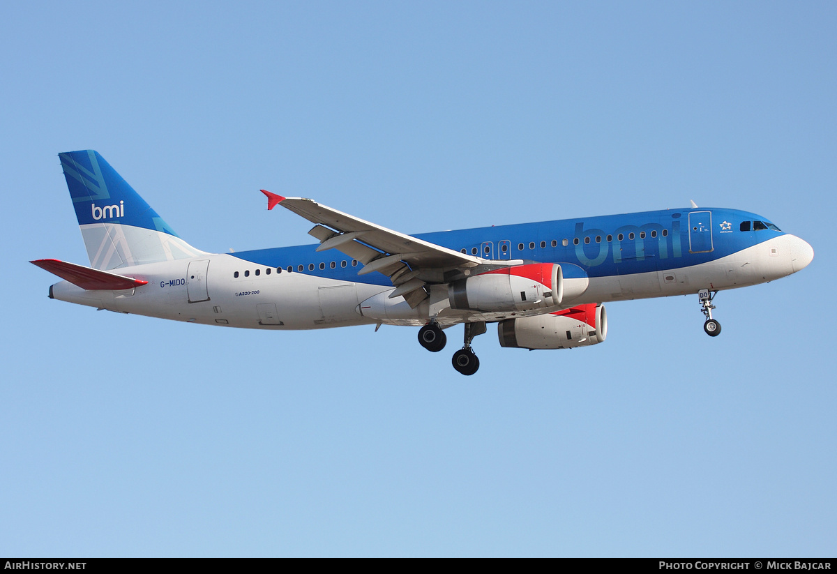 Aircraft Photo of G-MIDO | Airbus A320-232 | BMI - British Midland International | AirHistory.net #6178