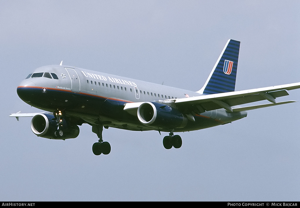 Aircraft Photo of N811UA | Airbus A319-131 | United Airlines | AirHistory.net #6474