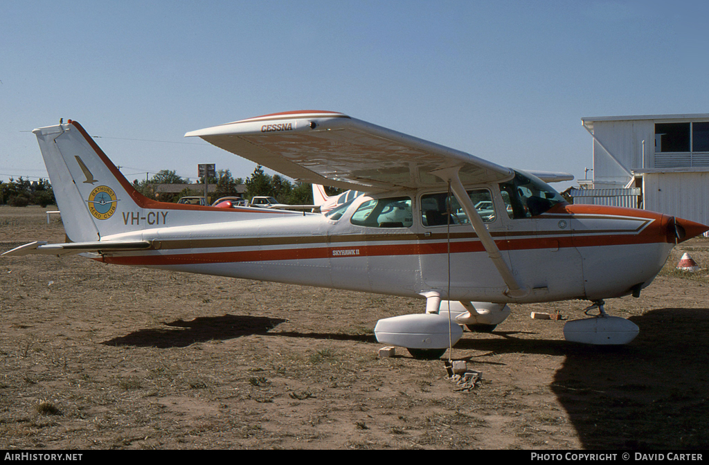Aircraft Photo of VH-CIY | Cessna 172P Skyhawk II | Bathurst Aero Club | AirHistory.net #6514