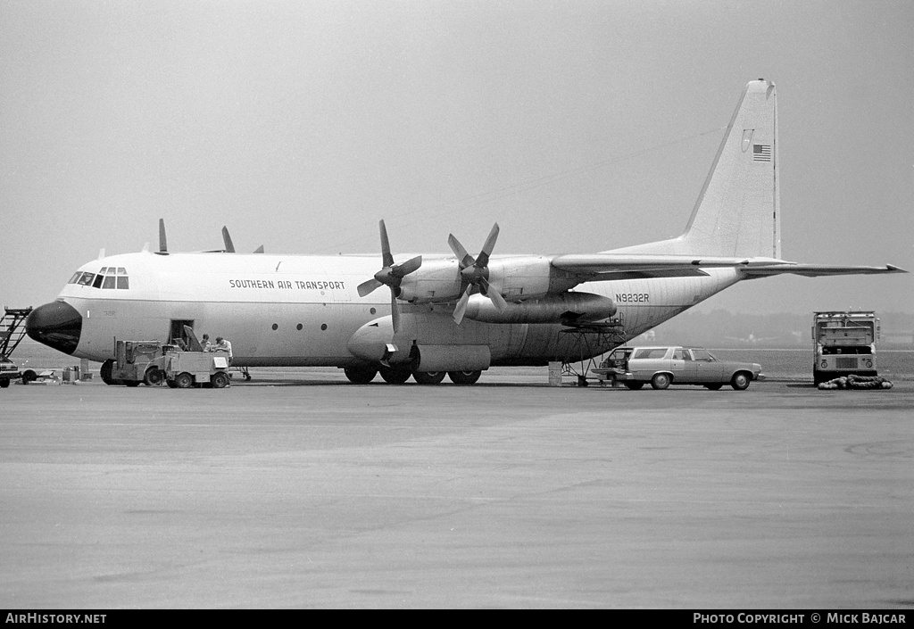 Aircraft Photo of N9232R | Lockheed L-100-20 Hercules (L-382E) | Southern Air Transport | AirHistory.net #6606