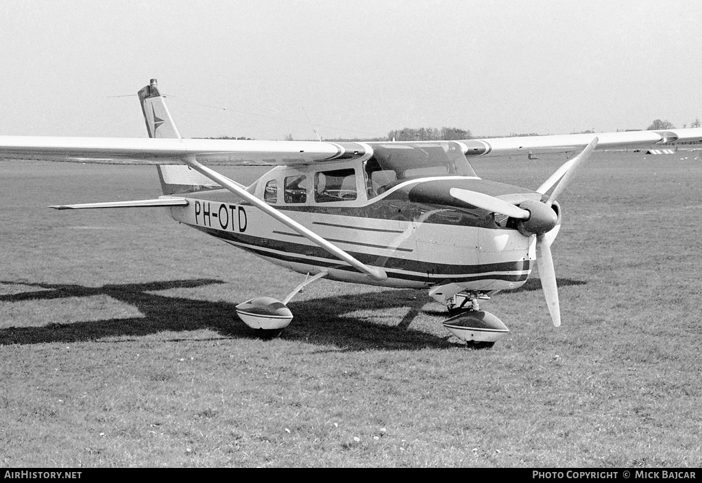 Aircraft Photo of PH-OTD | Cessna U206A Super Skywagon | AirHistory.net #6680