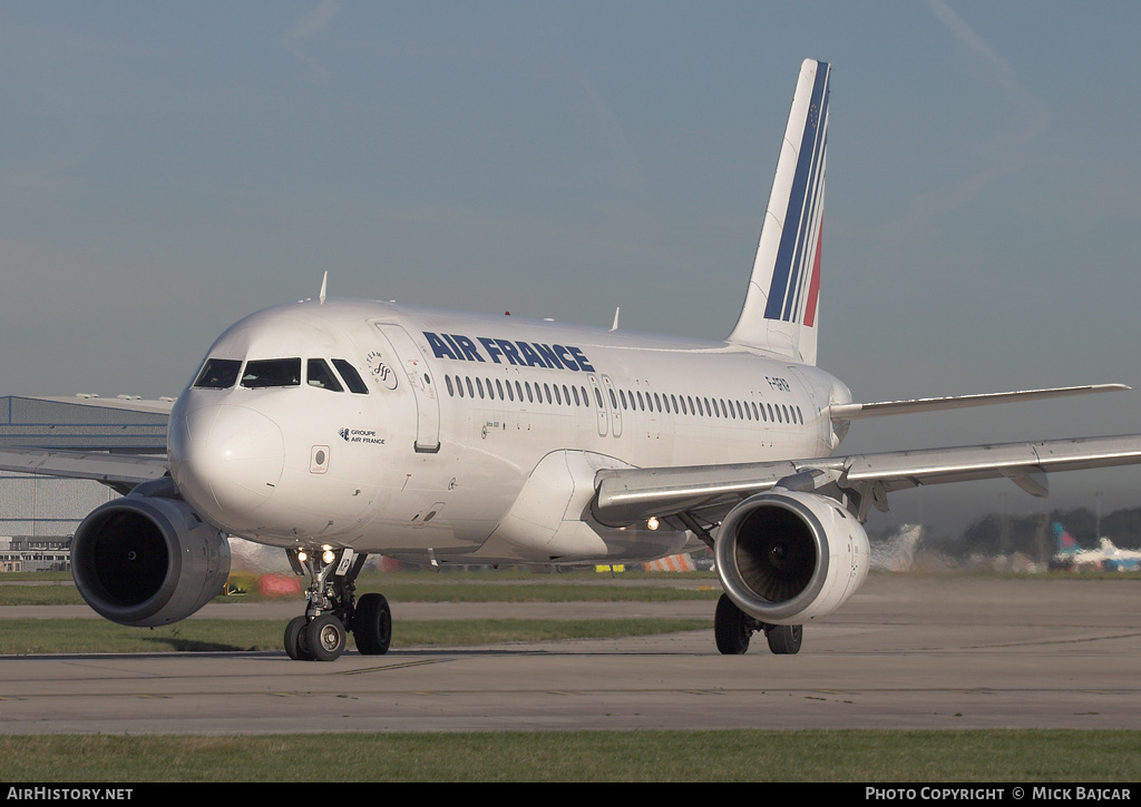 Aircraft Photo of F-GFKP | Airbus A320-211 | Air France | AirHistory.net #6705