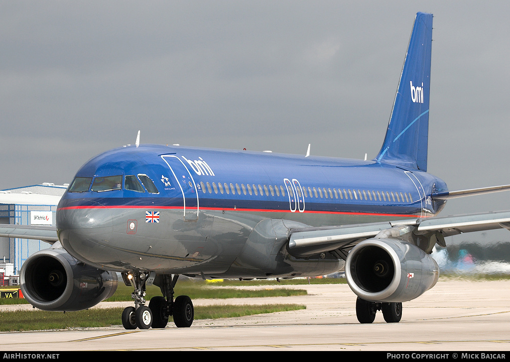 Aircraft Photo of G-MIDZ | Airbus A320-232 | BMI - British Midland International | AirHistory.net #6750