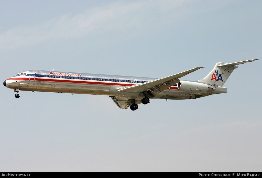 Aircraft Photo of N236AA | McDonnell Douglas MD-82 (DC-9-82) | American Airlines | AirHistory.net #6796