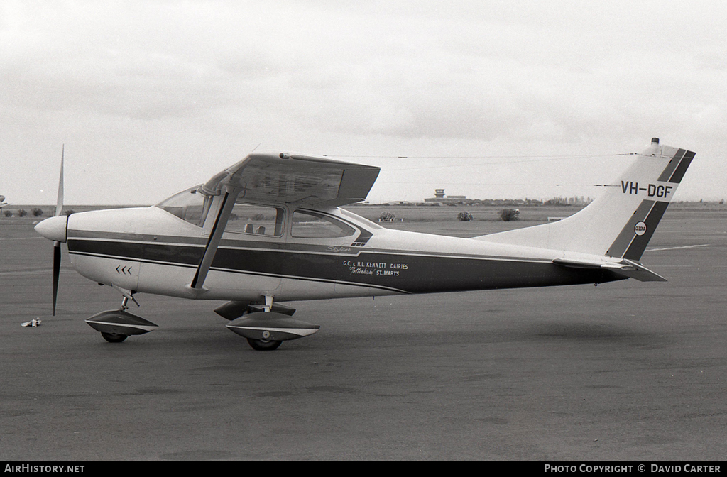 Aircraft Photo of VH-DGF | Cessna 182G Skylane | GC and HI Kennett Aviation | AirHistory.net #7037