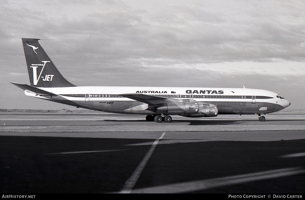 Aircraft Photo of VH-EAD | Boeing 707-338C | Qantas | AirHistory.net #7149