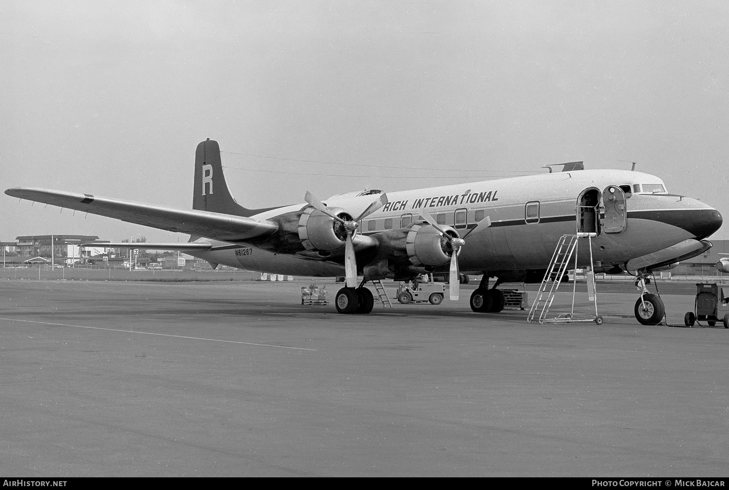 Aircraft Photo of N61267 | Douglas DC-6A | Rich International Airways | AirHistory.net #7383