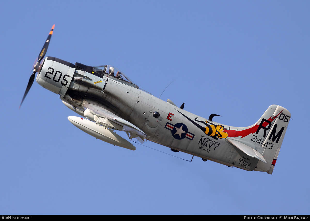 Aircraft Photo of F-AZDP / 124143 | Douglas A-1D Skyraider (AD-4N) | USA - Navy | AirHistory.net #7506