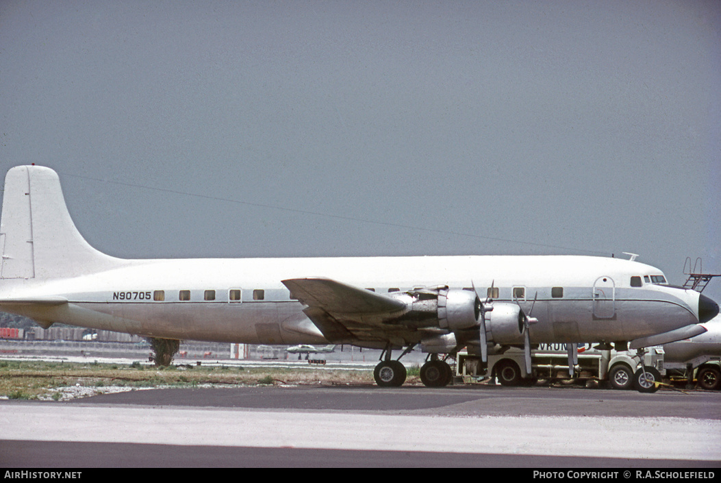 Aircraft Photo of N90705 | Douglas DC-6 | Mackey International Airlines | AirHistory.net #7662