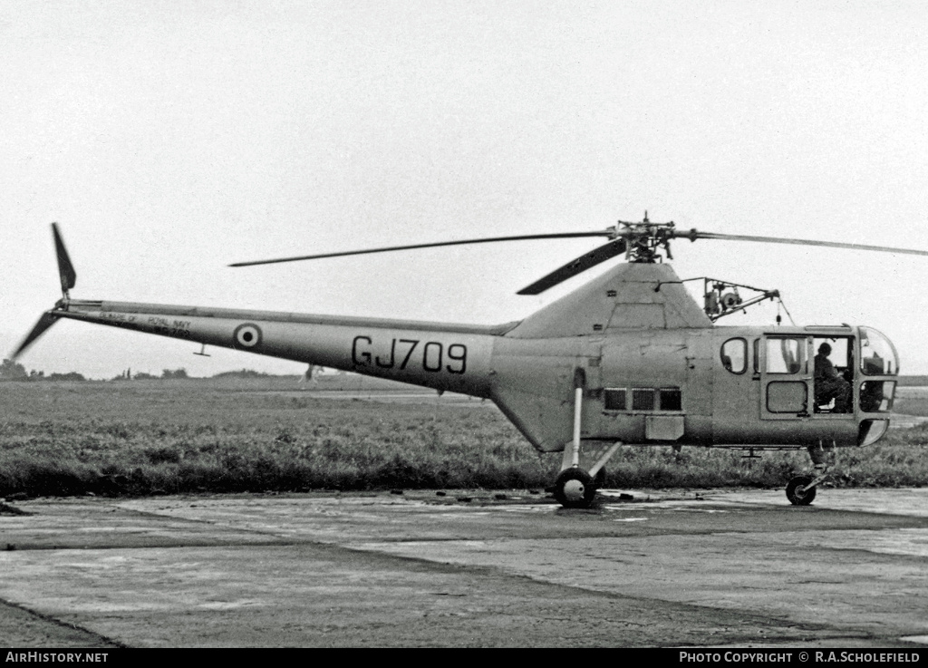 Aircraft Photo of WG709 | Westland WS-51 Dragonfly HR.3 | UK - Navy | AirHistory.net #7715