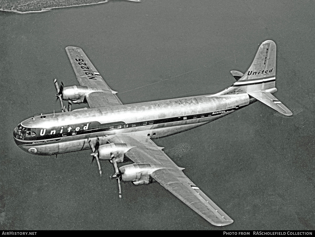 Aircraft Photo of N31225 | Boeing 377-10-34 Stratocruiser | United Air Lines | AirHistory.net #7839