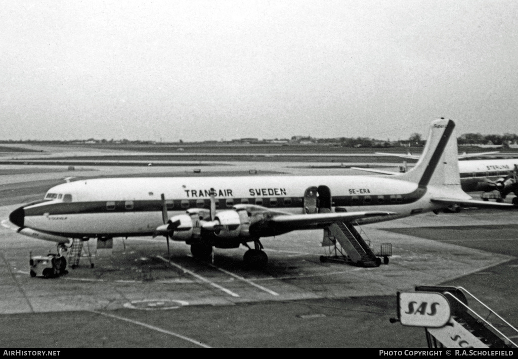 Aircraft Photo of SE-ERA | Douglas DC-7B | Transair Sweden | AirHistory.net #8046