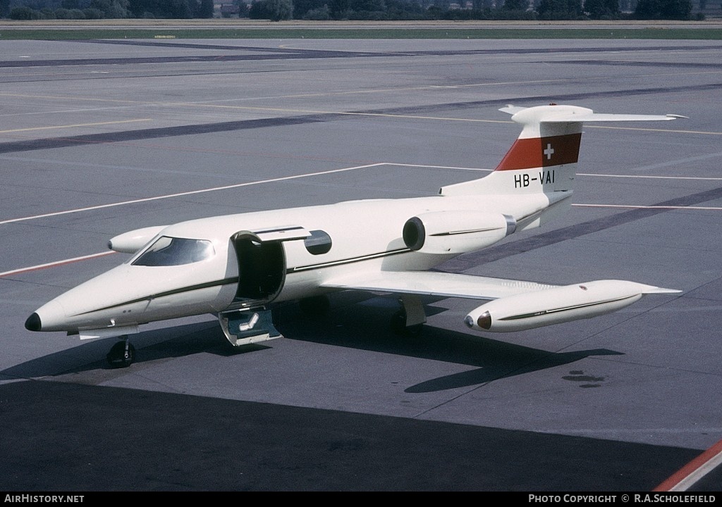 Aircraft Photo of HB-VAI | Lear Jet 24 | AirHistory.net #8174