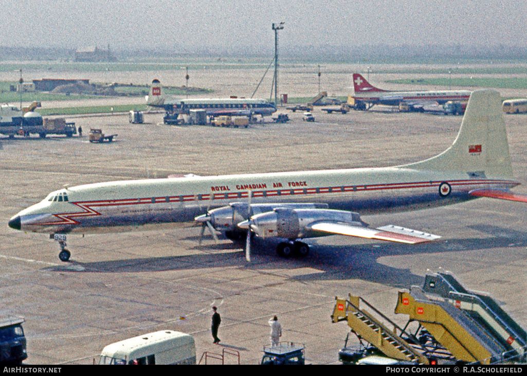 Aircraft Photo of 15929 | Canadair CC-106 Yukon (CL-44-6) | Canada - Air Force | AirHistory.net #8306