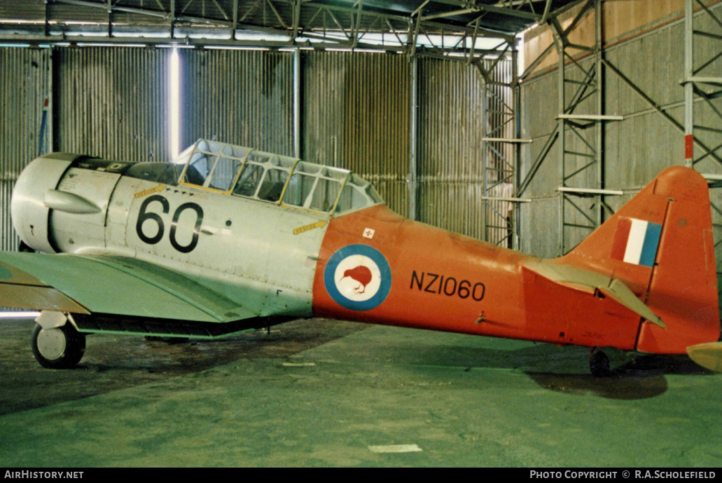 Aircraft Photo of NZ1060 | North American AT-6D Harvard III | New Zealand - Air Force | AirHistory.net #8335