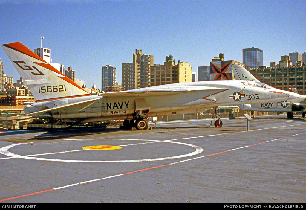 Aircraft Photo of 156621 | North American RA-5C Vigilante | USA - Navy | AirHistory.net #8562