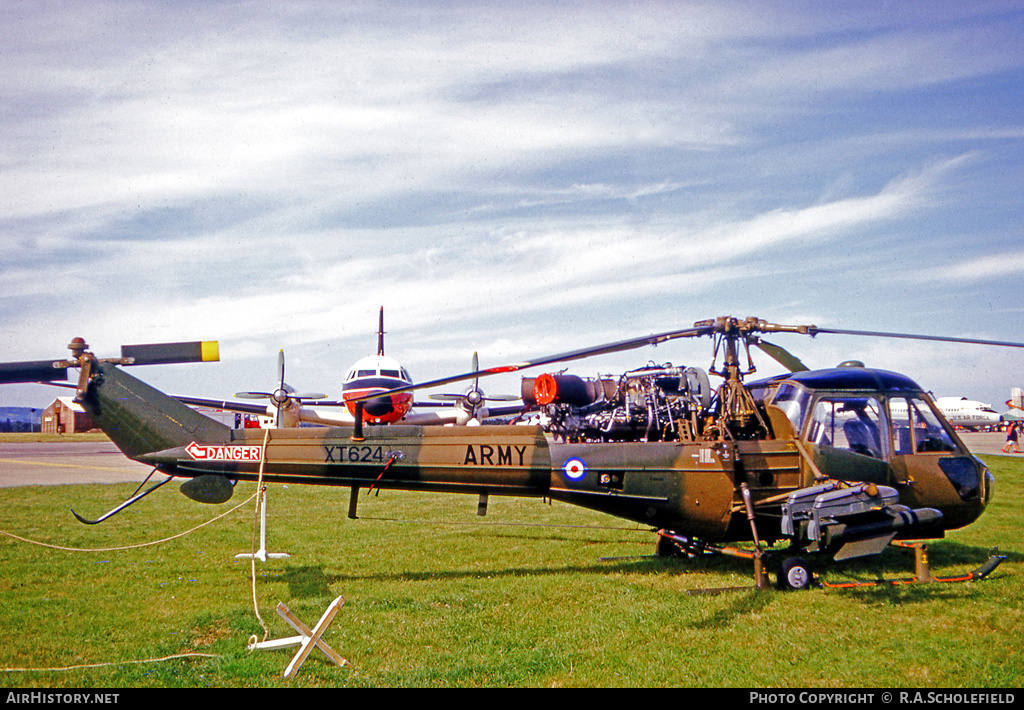 Aircraft Photo of XT624 | Westland Scout AH1 (P-531-2) | UK - Army | AirHistory.net #8592