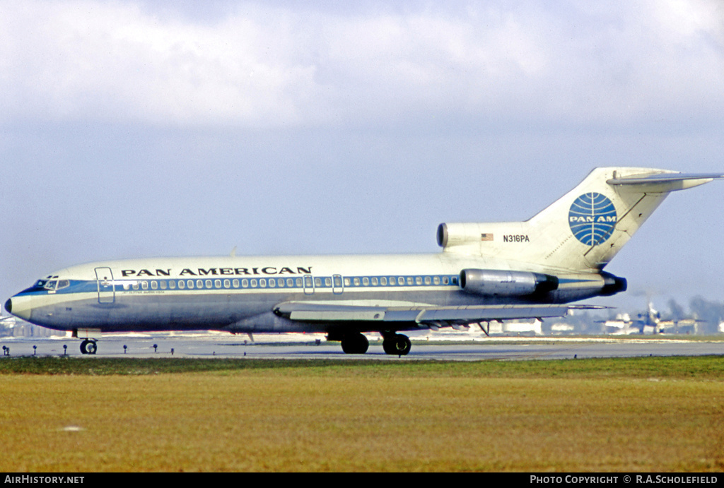 Aircraft Photo of N316PA | Boeing 727-21 | Pan American World Airways - Pan Am | AirHistory.net #8606
