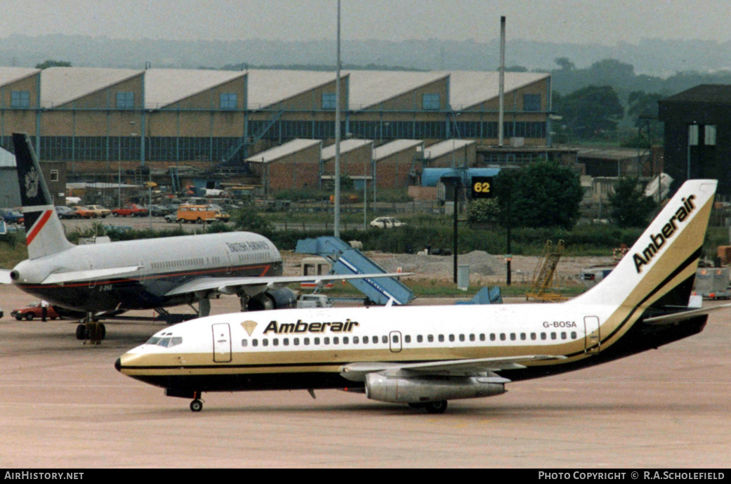 Aircraft Photo of G-BOSA | Boeing 737-204/Adv | Amberair | AirHistory.net #8638