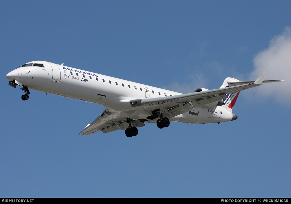 Aircraft Photo of F-GRZD | Bombardier CRJ-702 (CL-600-2C10) | Air France | AirHistory.net #8717
