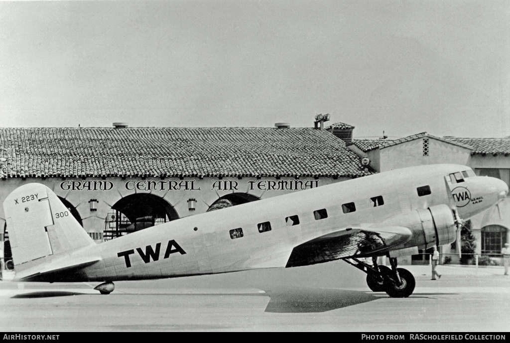 Aircraft Photo of NX223Y | Douglas DC-1-109 | TWA - Transcontinental and Western Air | AirHistory.net #8739