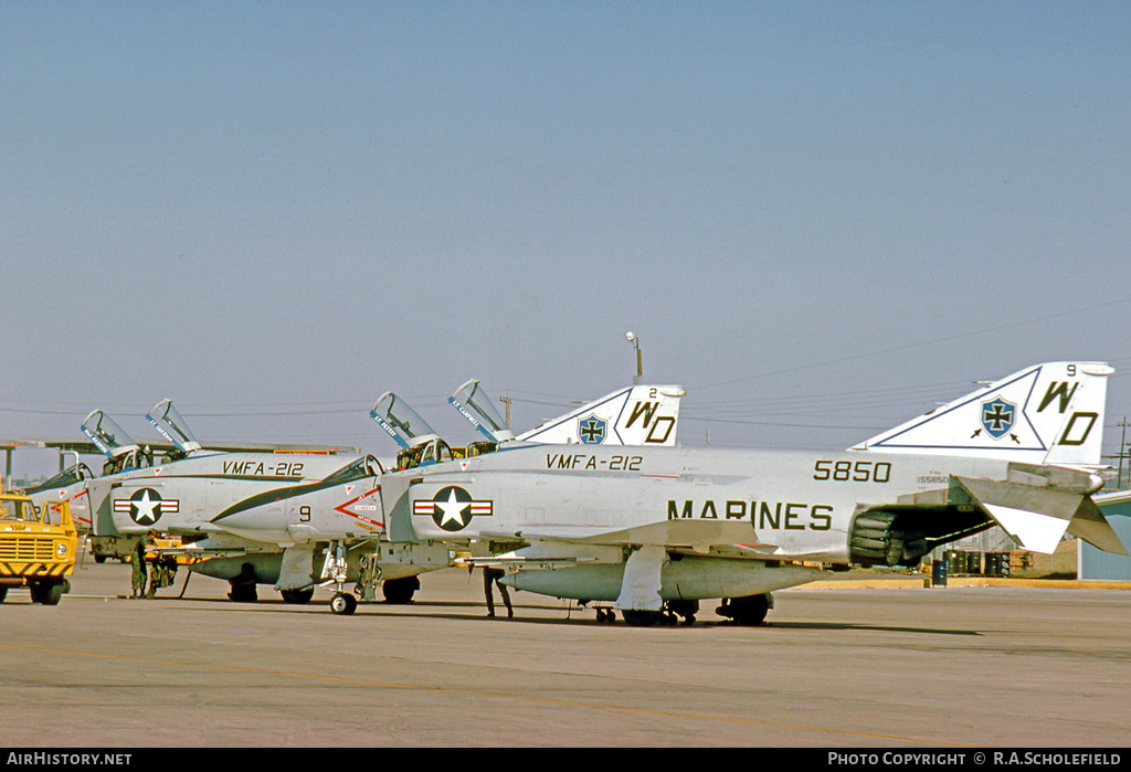 Aircraft Photo of 155850 / 5850 | McDonnell Douglas F-4J Phantom II | USA - Marines | AirHistory.net #8795