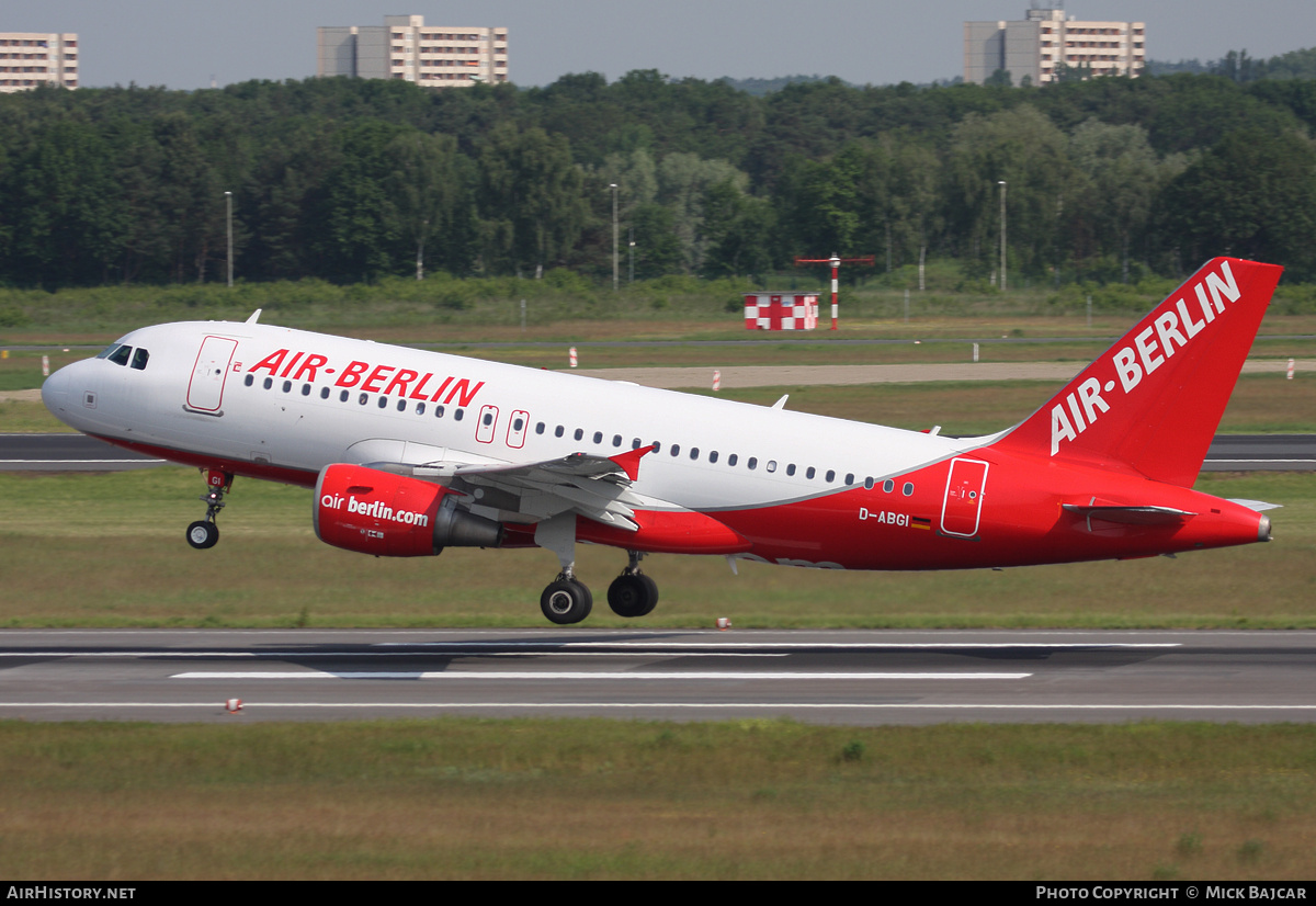 Aircraft Photo of D-ABGI | Airbus A319-112 | Air Berlin | AirHistory.net #8950