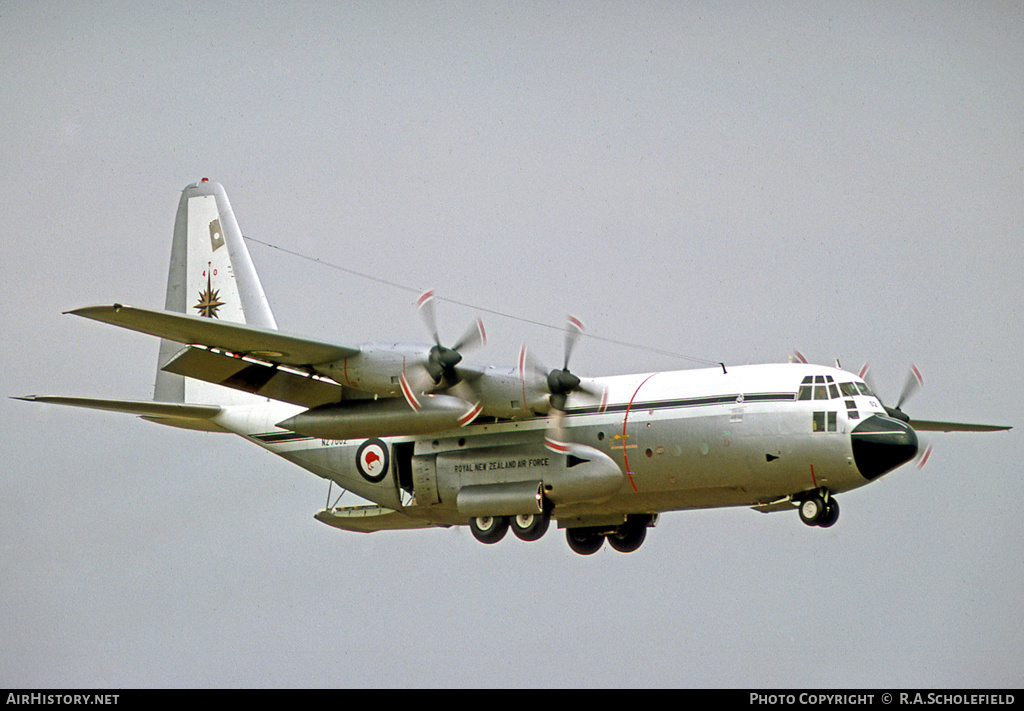 Aircraft Photo of NZ7002 | Lockheed C-130H Hercules | New Zealand - Air Force | AirHistory.net #9010