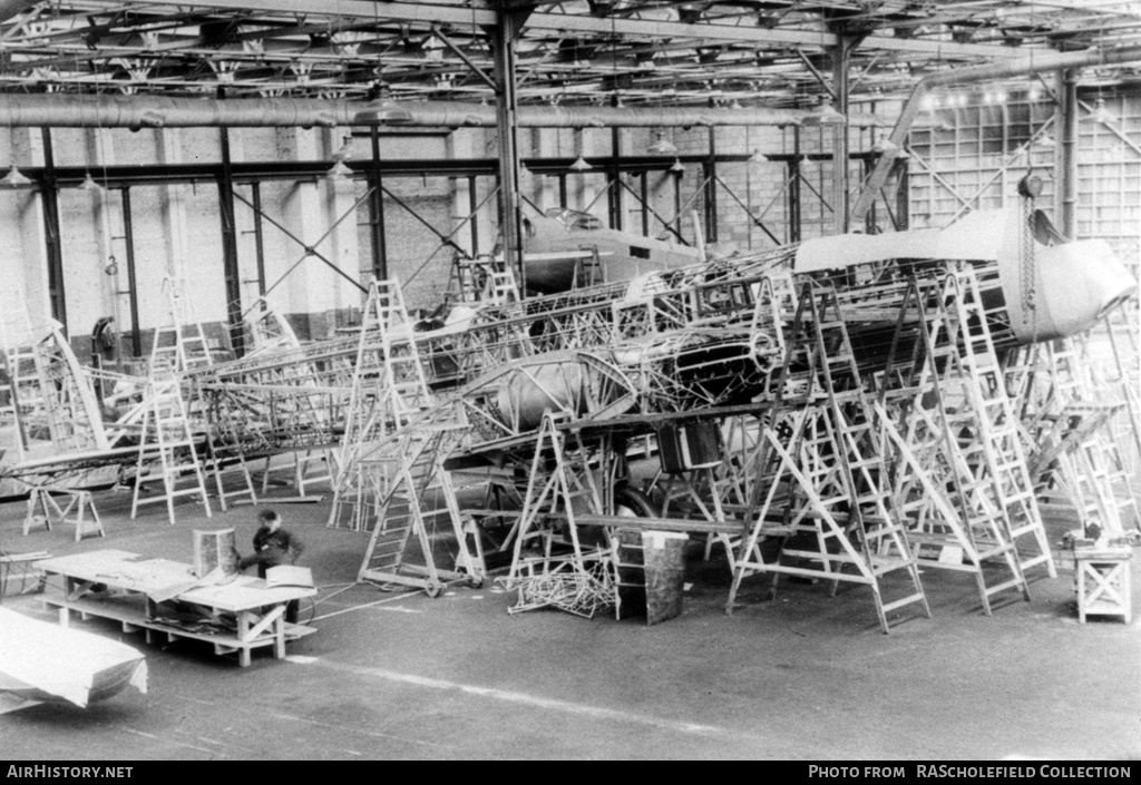 Aircraft Photo of K5085 | Fairey Hendon | UK - Air Force | AirHistory.net #9112