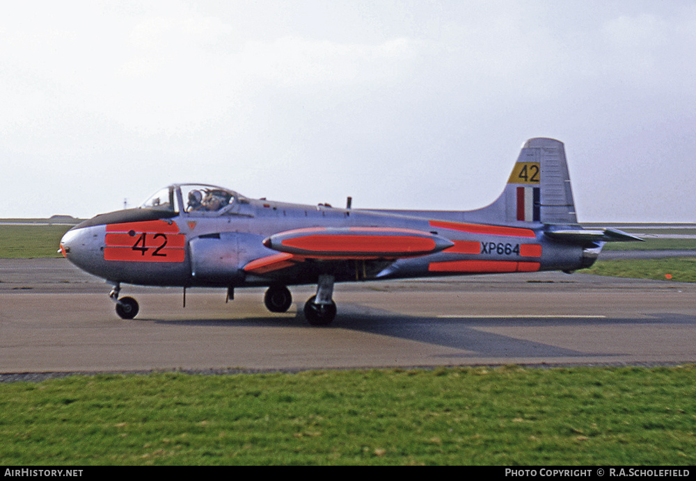 Aircraft Photo of XP664 | BAC 84 Jet Provost T4 | UK - Air Force | AirHistory.net #9139