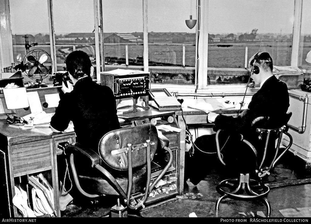 Airport photo of Manchester - International (EGCC / MAN) in England, United Kingdom | AirHistory.net #9157