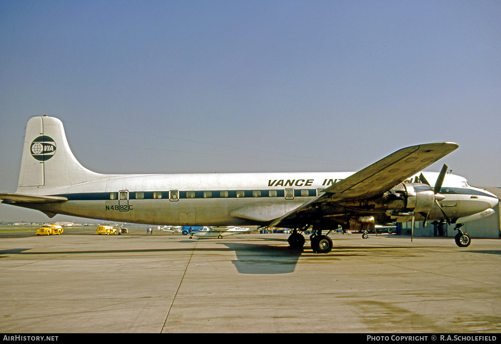 Aircraft Photo of N4882C | Douglas DC-7B | Vance International | AirHistory.net #9281