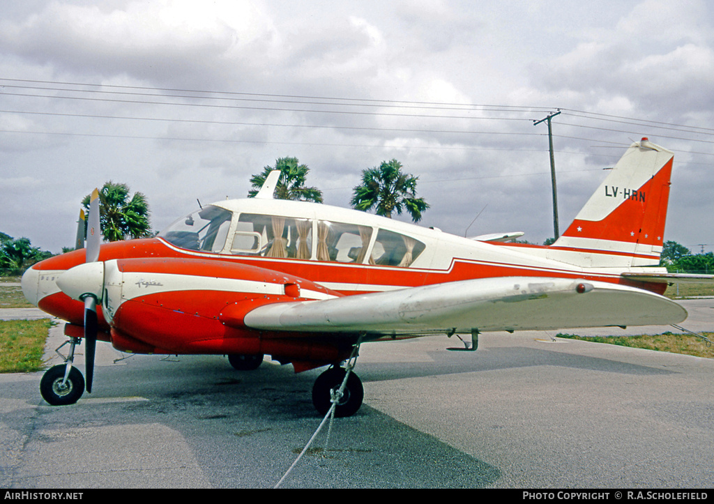 Aircraft Photo of LV-HRN | Piper PA-23-250 Aztec | AirHistory.net #9292