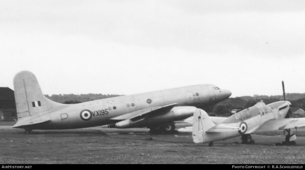 Aircraft Photo of VX195 | Avro 688 Tudor 8 | UK - Air Force | AirHistory.net #9398