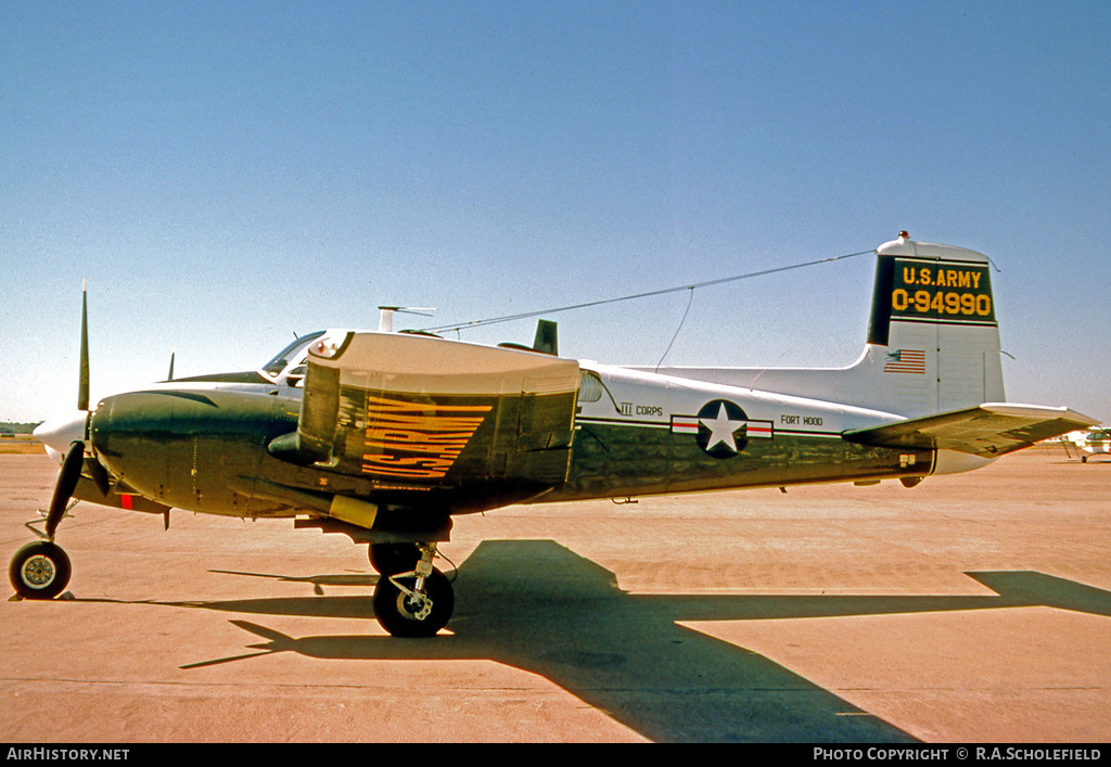 Aircraft Photo of 59-4990 / 0-94990 | Beech U-8D Seminole (50) | USA - Army | AirHistory.net #9409