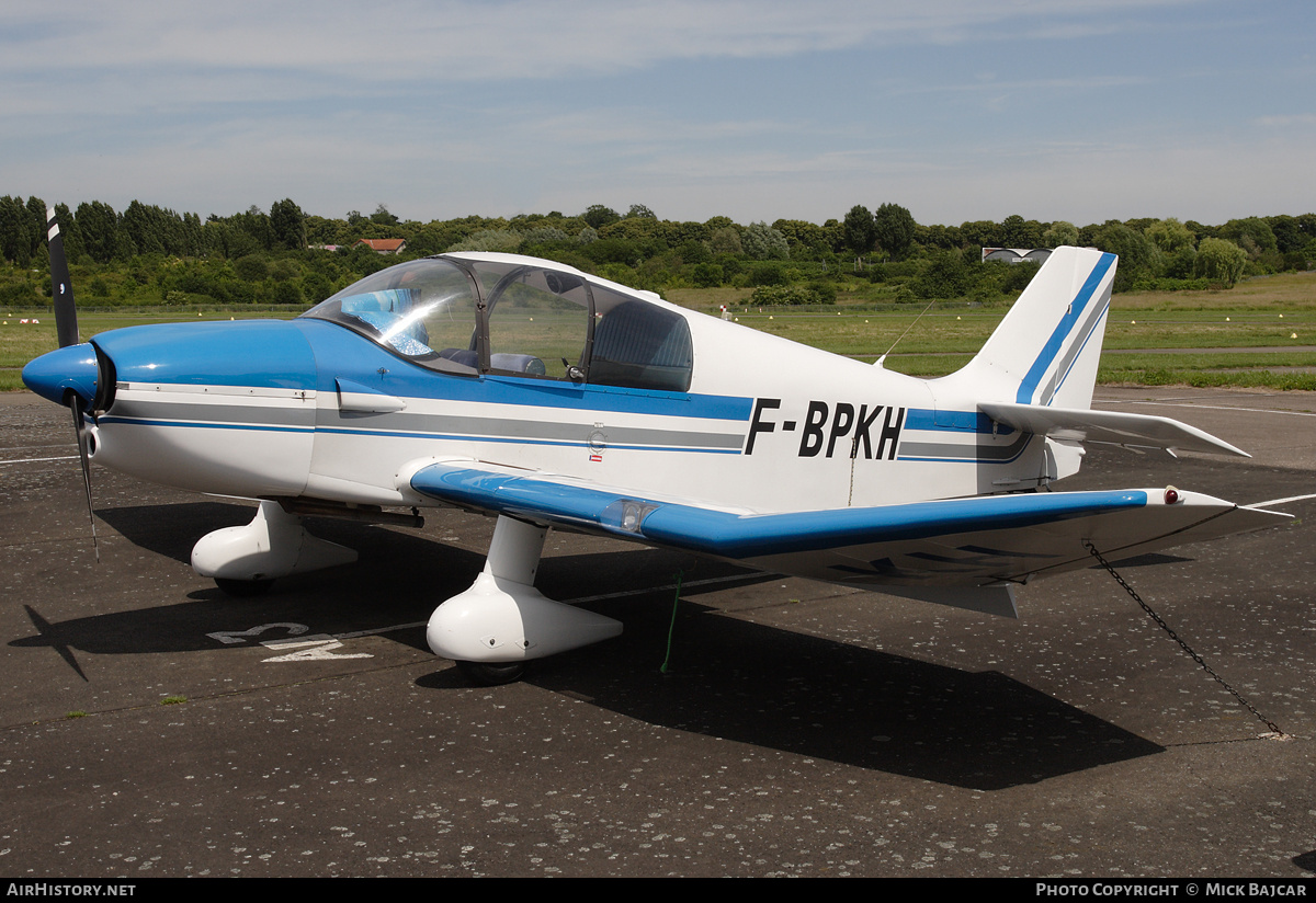 Aircraft Photo of F-BPKH | Robin DR-221 Dauphin | AirHistory.net #9560