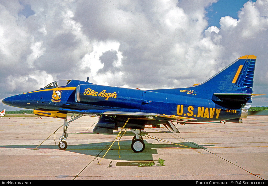 Aircraft Photo of 154983 | McDonnell Douglas A-4F Skyhawk | USA - Navy | AirHistory.net #9639