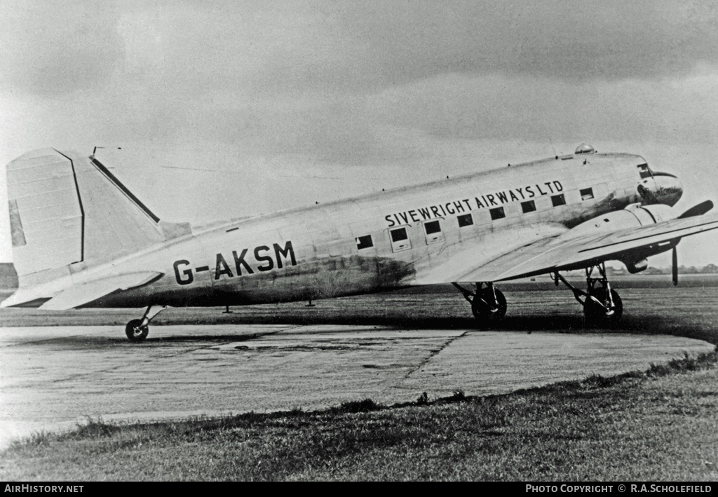 Aircraft Photo of G-AKSM | Douglas C-47A Skytrain | Sivewright Airways | AirHistory.net #9771