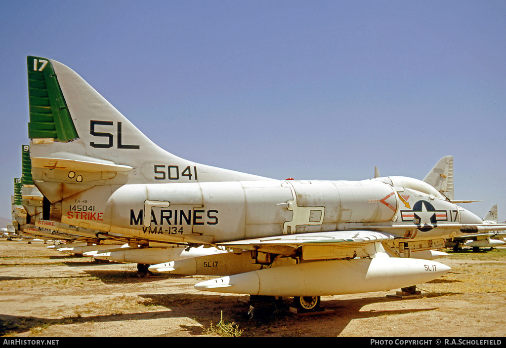 Aircraft Photo of 145041 / 5041 | Douglas TA-4B Skyhawk | USA - Marines | AirHistory.net #9813