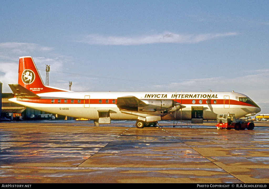 Aircraft Photo of G-AXOO | Vickers 952 Vanguard | Invicta International Airlines | AirHistory.net #9824