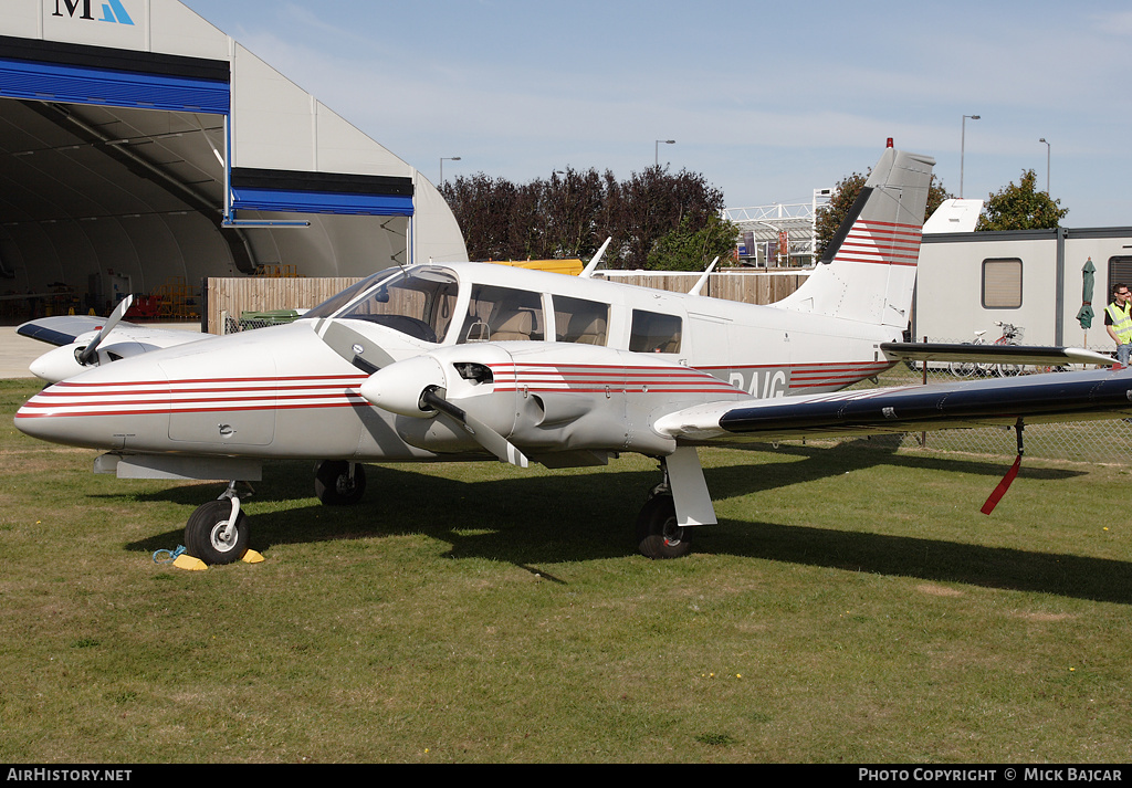 Aircraft Photo of G-BAIG | Piper PA-34-200 Seneca | AirHistory.net #9864