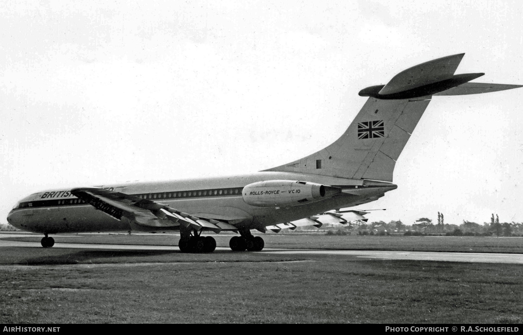Aircraft Photo of G-ATDJ | Vickers VC10 Srs1103 | British United Airways - BUA | AirHistory.net #10059