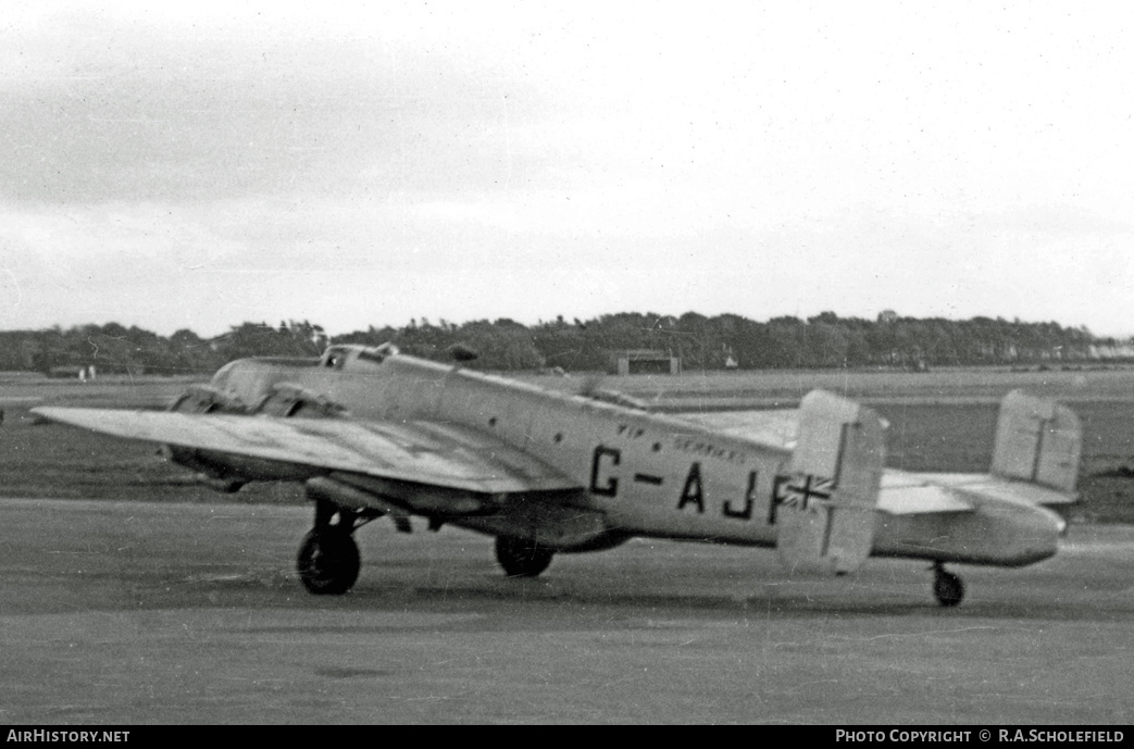 Aircraft Photo of G-AJPK | Handley Page HP-70 Halifax C8 | VIP Services | AirHistory.net #10126