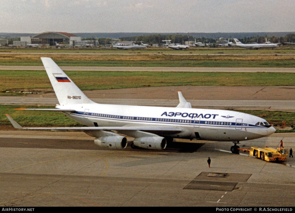 Aircraft Photo of RA-96010 | Ilyushin Il-96-300 | Aeroflot | AirHistory.net #10286