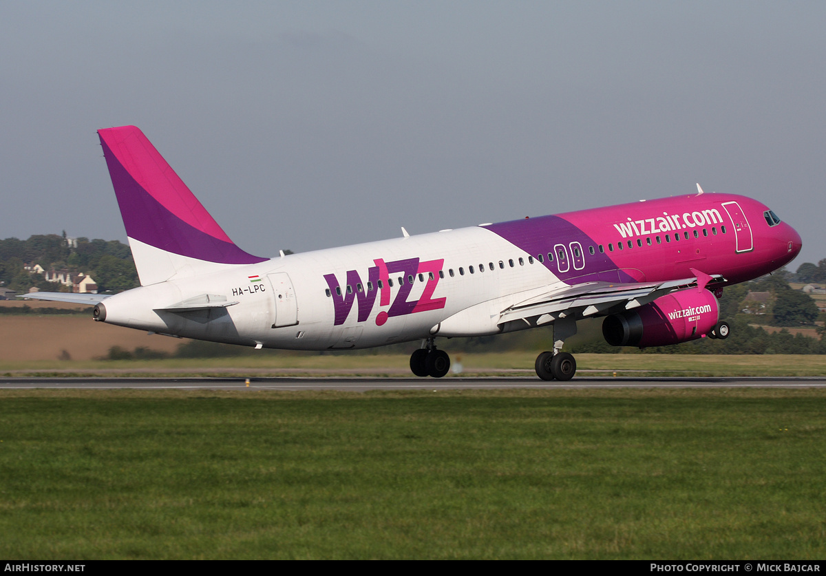 Aircraft Photo of HA-LPC | Airbus A320-233 | Wizz Air | AirHistory.net #10310