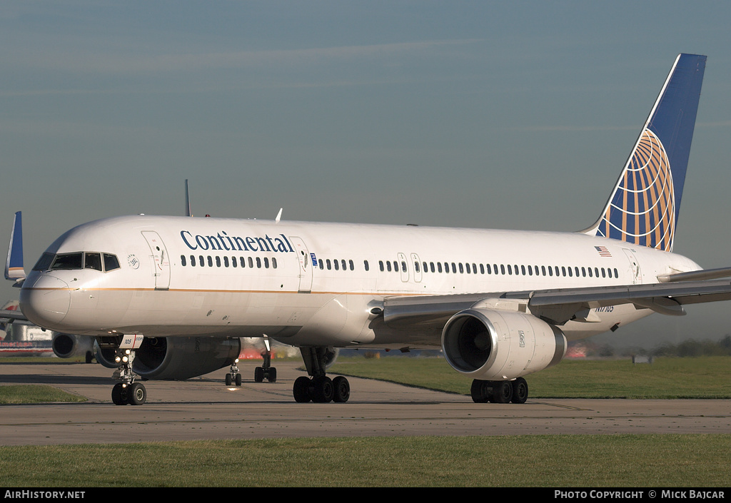 Aircraft Photo of N17105 | Boeing 757-224 | Continental Airlines | AirHistory.net #10344