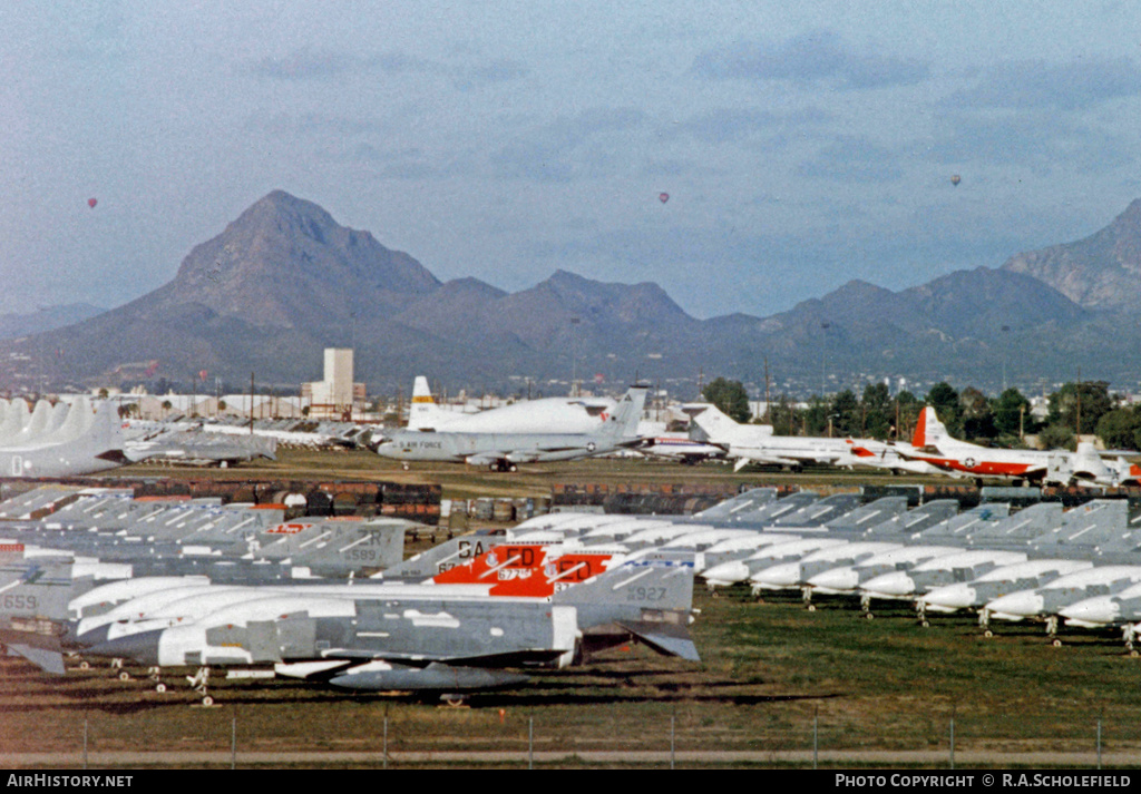 Aircraft Photo of 65-0927 / AF65-927 | McDonnell RF-4C Phantom II | USA - Air Force | AirHistory.net #10389